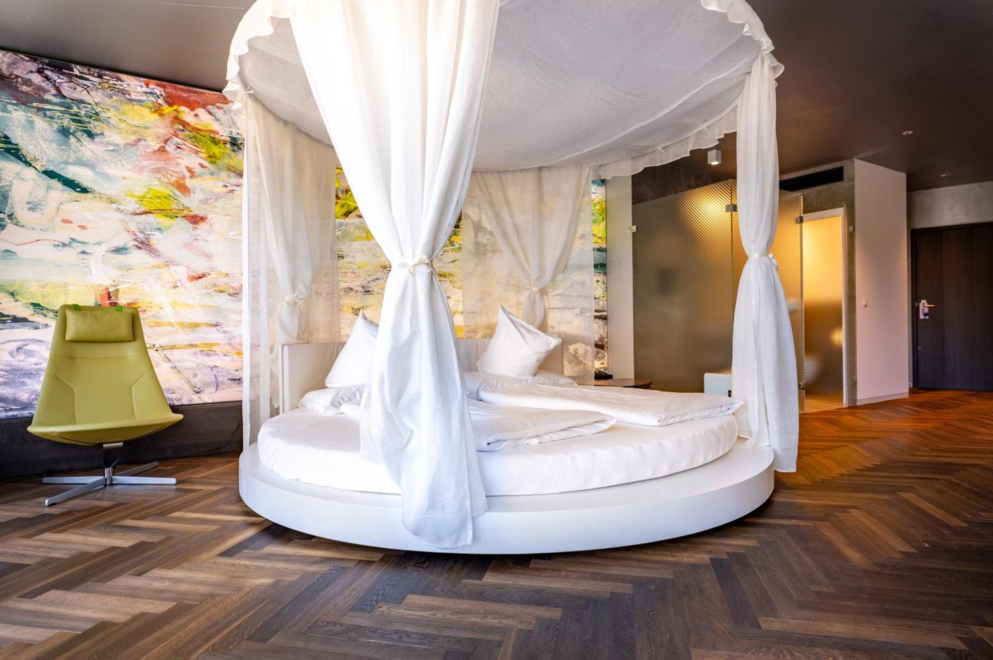 Hirschen Oberkirch - Design Boutique Hotel Dış mekan fotoğraf